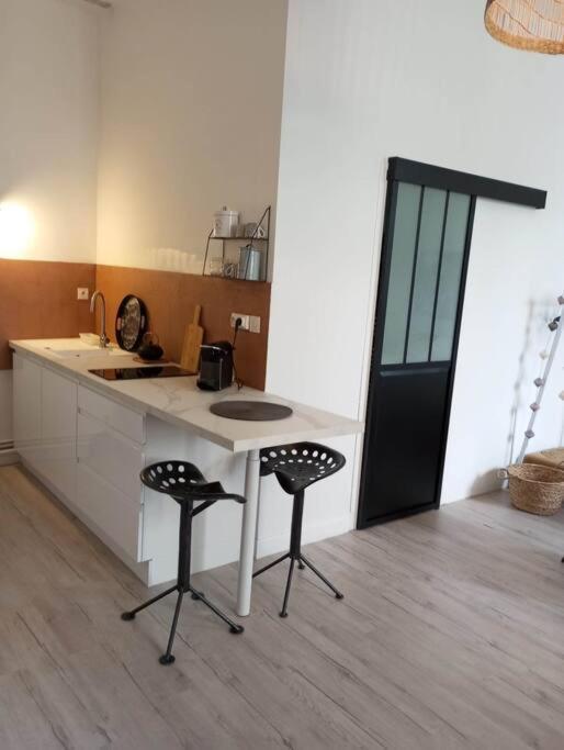 Ferienwohnung L'Edredon De Josephine Montcuq Exterior foto